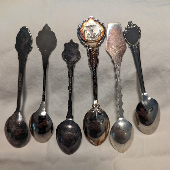 6 Souvenir Spoons. - Picture 2 of 2